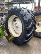 Koła 710/70R42 z oponami Michelin Piasta 28 cm