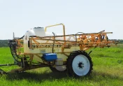 Opryskiwacze zaczepiane - ODYSSEY 2000-2500l belka od 15 do 18m