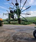Zgrabiarka dwukaruzelowa KRONE SWADRO 807 boczna stoll Kuhn