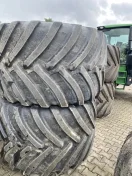 Opony 1050/50R32 BKT Agrimax RT600