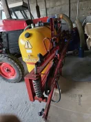 Opryskiwacz belkowy 300L