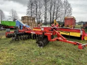 Brona talerzowa ciągana Quivogne talerzówka agregat talerzowy z wałem
