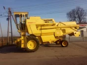 Kombaj zbożowy NEW HOLLAND 1540 kabina sieczkarnia sprowadzony