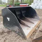 Łyżka łycha objętościowa do zboza 2.8m szer Manitou jcb