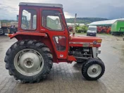 Ciągnik rolniczy Massey Ferguson 135