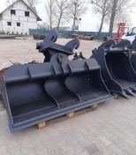 Łyzka skarpowa Skarpówka hydrauliczna 13-18 ton 0.6m3