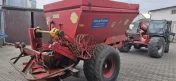 Rozsiewacz wapna bredal 6t.