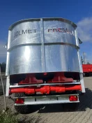 Jednoosiowy rozrzutnik obornika 8ton