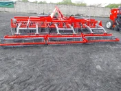 Agregat uprawowo przedsiewny