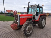 Ciągnik Massey Ferguson 698