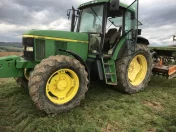 Ciągnik rolniczy John Deere 6610