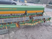 Siewnik zbożowy Amazone D7