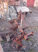 Przyczepy, obsypnik i felga.