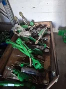 Stabilizator ramion, odciąg boczny John Deere