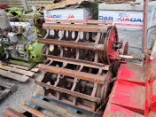 Młocarnia z przekładnia Massey Ferguson 187