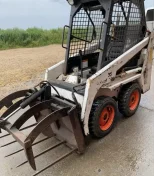 Miniładowarka Bobcat 443 krokodyl