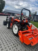 KUBOTA T-240 4X4 24KM Wspomaganie,Zarejestrowany, Stan SUPER, TUR ,4w1