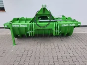 Wał dogniatający do pryzm INTER-TECH 3m z przesuwem pryzmowy