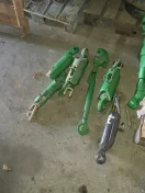 Stabilizator ramion, odciąg boczny John Deere