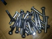 Zestaw Śruba czopu koła M-14x1.5x75