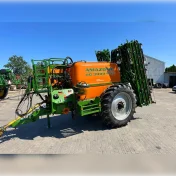 Opryskiwacz ciągany Amazone UG 3000 NOVA 24m komputer Amatron
