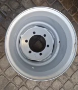 Felga 13.00-15.5 et-70 na opone 400/60-15.5 prasa