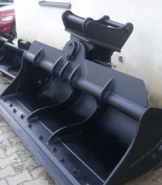 Skarpówka Łyżka skarpowa hydrauliczna 0.6m3 volvo s60