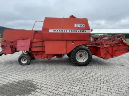 Kombajn zbożowy Massey Ferguson 240 z sieczkarnią