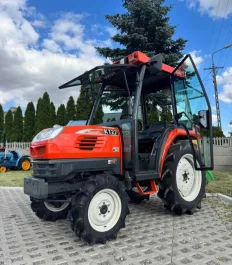 KUBOTA KT27, 27hp, 4x4, Wspomaganie , Automat, HST, Zarejest , KABINA