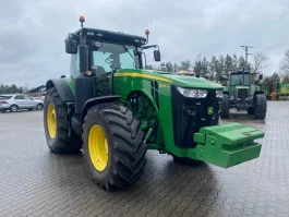 John Deere 8335R 370 PS 44km/h AutoPower
