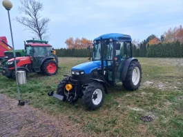 New Holland TN75 ,8662h ,2002r TUZ VOM do zamiatania odśnieżania