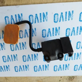 John deere ciagnik pedał gazu seria 7r 8r re271993 nowy