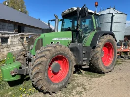 Fendt 820 z tuzem