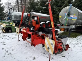 Siewnik do kukurydzy i innych Kuhn 4 rzędowy