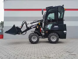 Ładowarka przegubowa WOLF MINI 750 [Silnik PERKINS] z kabiną 2025