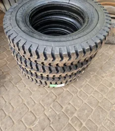 Opona 8.25-20 Ozka Nowa