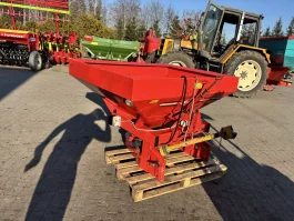 Rozsiewacz nawozów Kuhn ZSA 800 Rauch siewka nawozu siewnik
