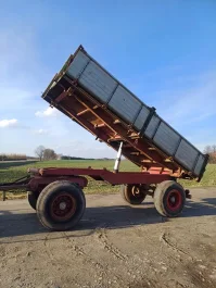 Przyczepa wywrotka na 3 strony kassbohrer 12 ton long d55 hw 80 Niemka