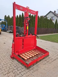 Wycinak do kiszonki Lely Triolet BC 180 XL