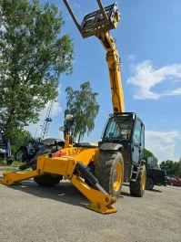 Ładowarka teleskopowa JCB 535-125 PERKINS z 2017 Oryginał 5713 mth