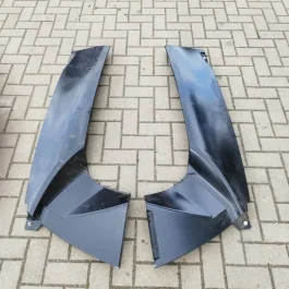 Osłona boczek pod maske New Holland prawy lewy