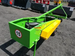 kopaczka wibracyjna BOMET z wyrzutem tylnym URSA Z655/1