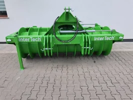 Wał dogniatający do pryzm INTER-TECH 3m z przesuwem pryzmowy