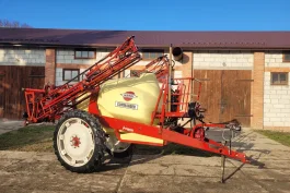 Opryskiwacz Hardi Commander 2800L. Szerokość 15m.