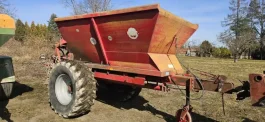 Rozsiewacz wapna bredal 6 ton