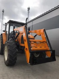 Ładowacz Czołowy Tur Producent Ceres
