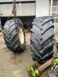 Koła 710/70R42 z oponami Michelin Piasta 28 cm