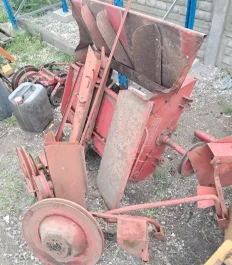 Sieczkarnia do kombajnu massey ferguson 240,186,187,206 rozdrabniacz