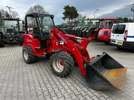 Mini ładowarka przegubowa Schaffer 4360 Z