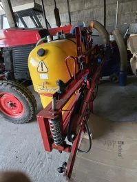 Opryskiwacz belkowy 300L